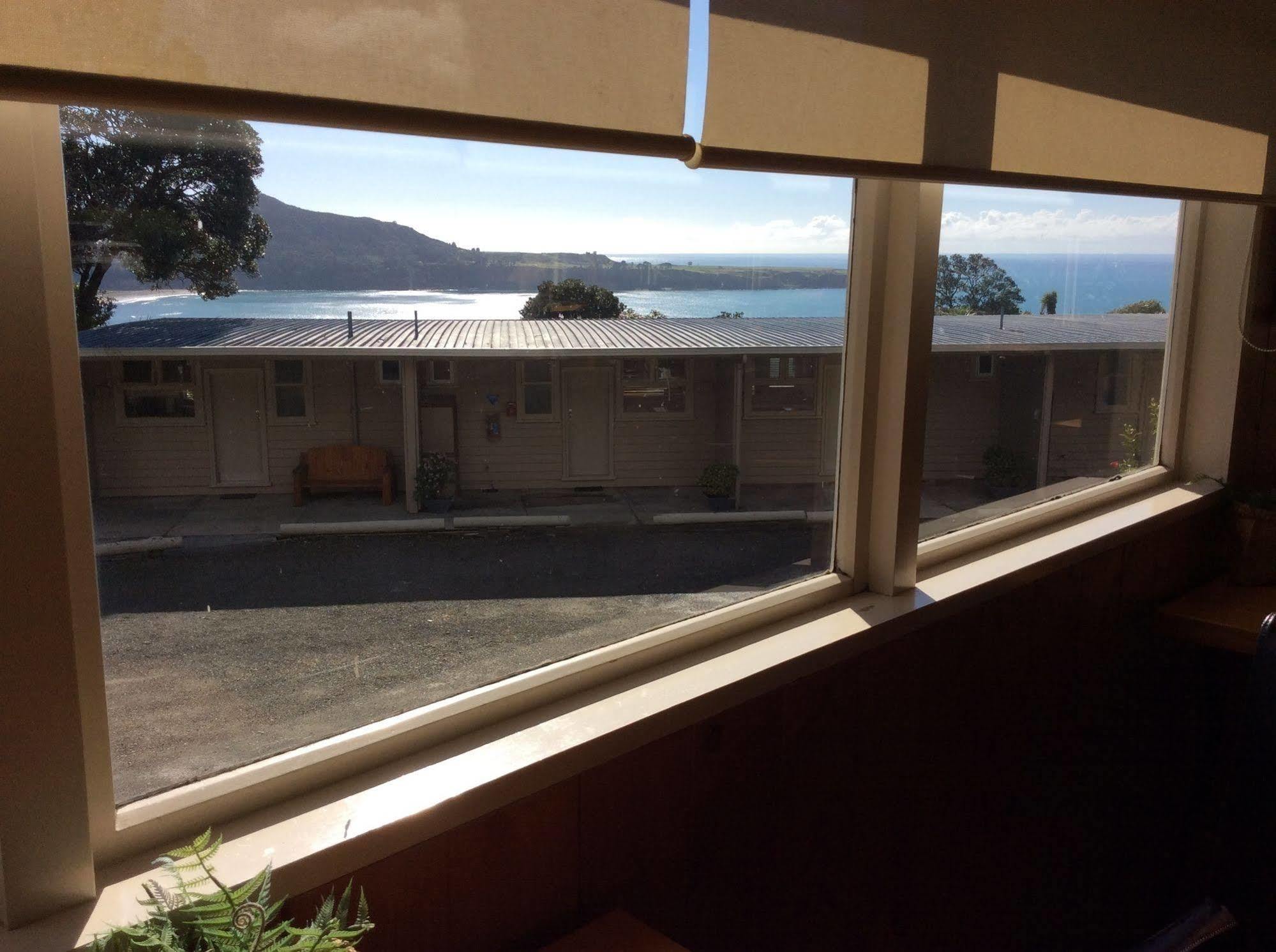 Hicks Bay Lodge Exterior photo