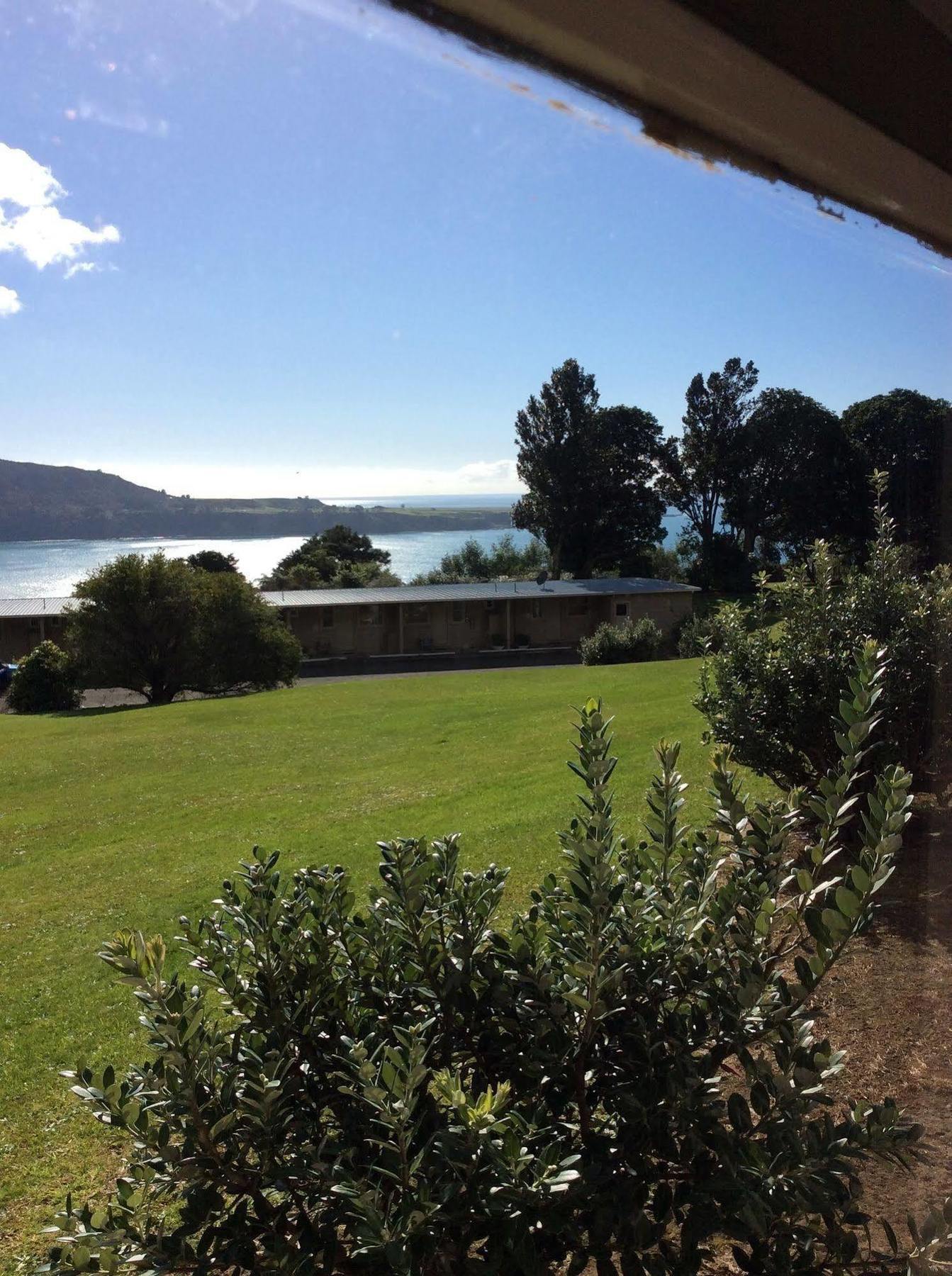 Hicks Bay Lodge Exterior photo